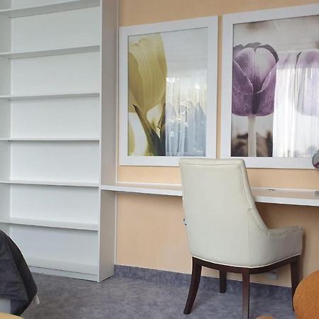 Kvetinovy Apartman A3B V Chomutove Екстериор снимка
