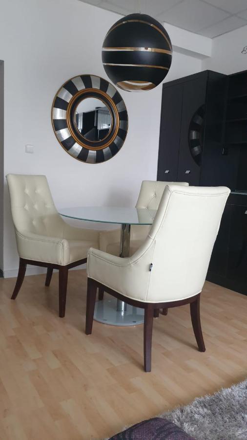 Kvetinovy Apartman A3B V Chomutove Екстериор снимка